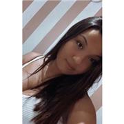 Buena en matemáticas con ganas de enseñar de forma divertida